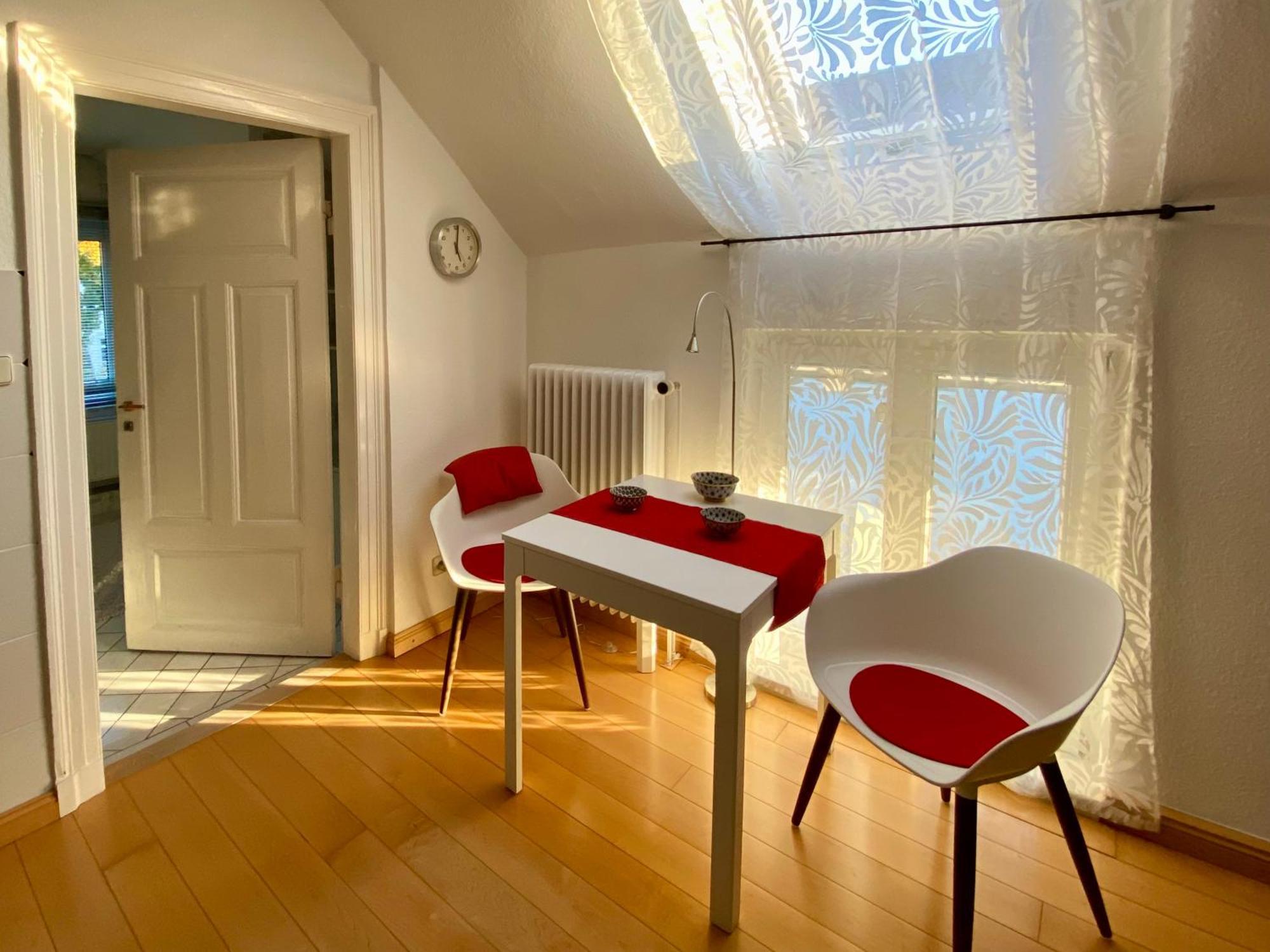 Ruhige Wohnung In Zentral Gelegener Gruenderzeitvilla Ольденбург Экстерьер фото